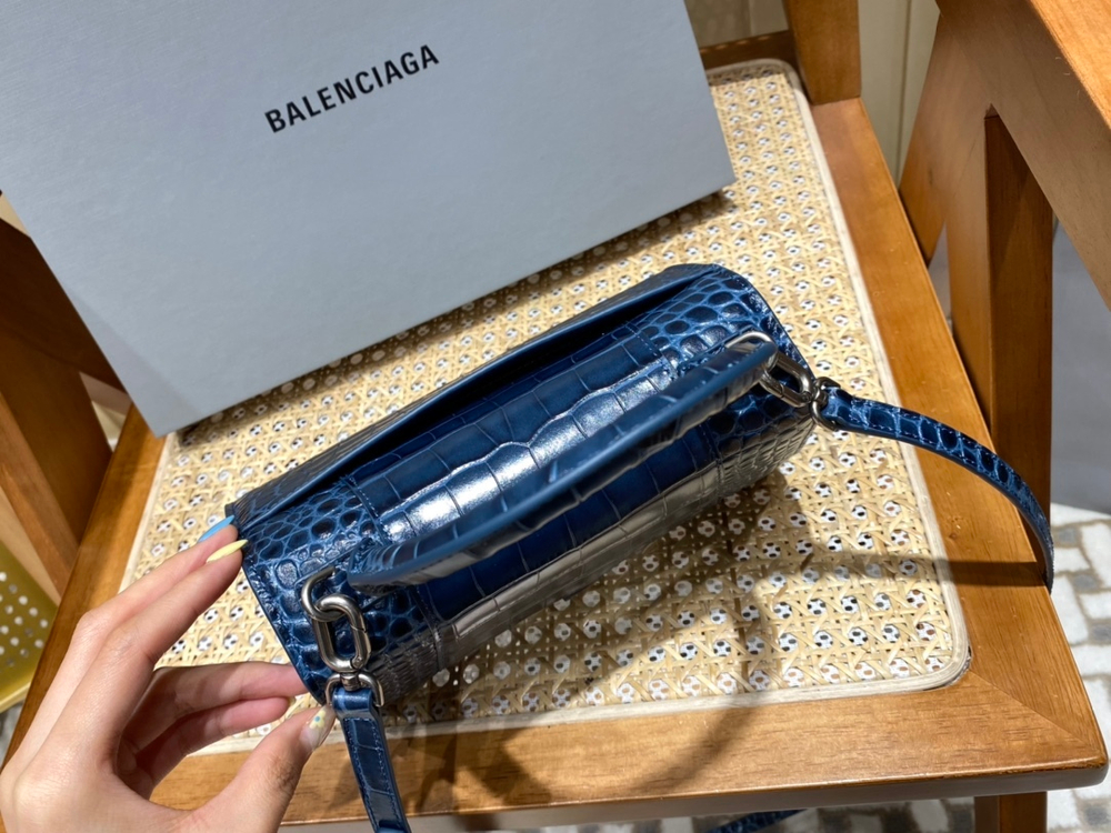 Balenciaga Hourglass Small