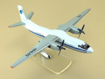 Модель самолета Ан-24Б (М1:72, Хабаровские авиалинии)