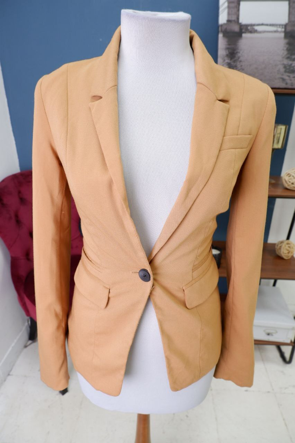 Жакет Bershka светлый 44 размер