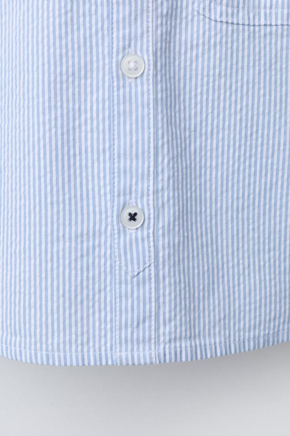 ZARA БАЗОВАЯ РУБАШКА ИЗ ЖАТОЙ ТКАНИ, СИНИЙ