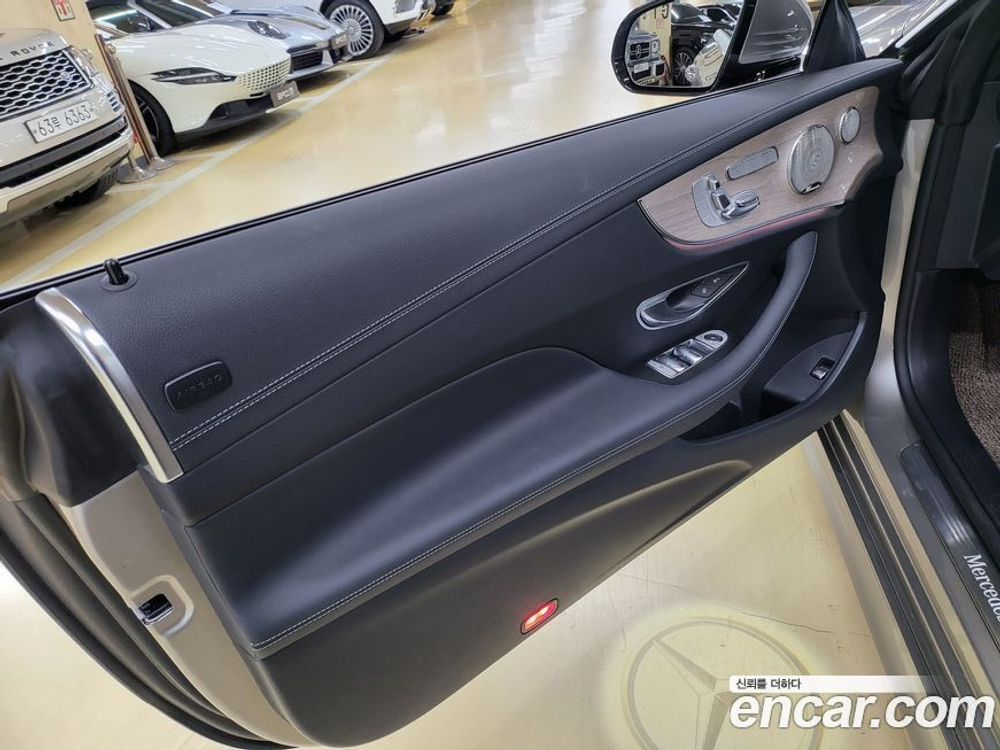 Mercedes-Benz E-Class W213 E450 4MATIC Cabriolet (01.2023)