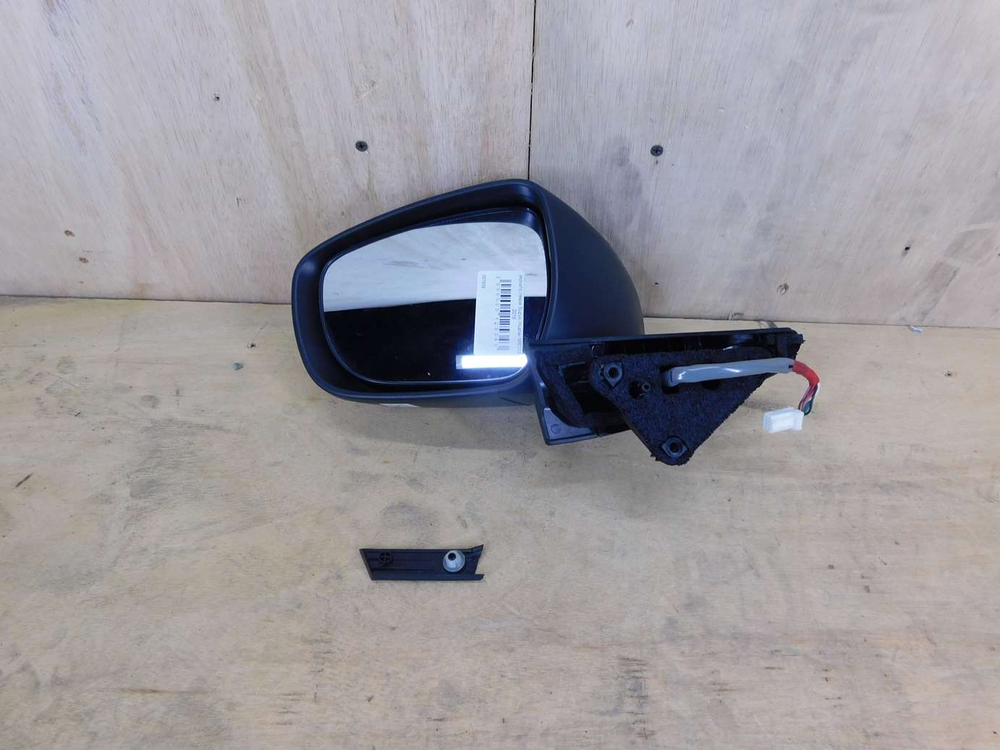 зеркало левое Suzuki Hustler MR31S 2016