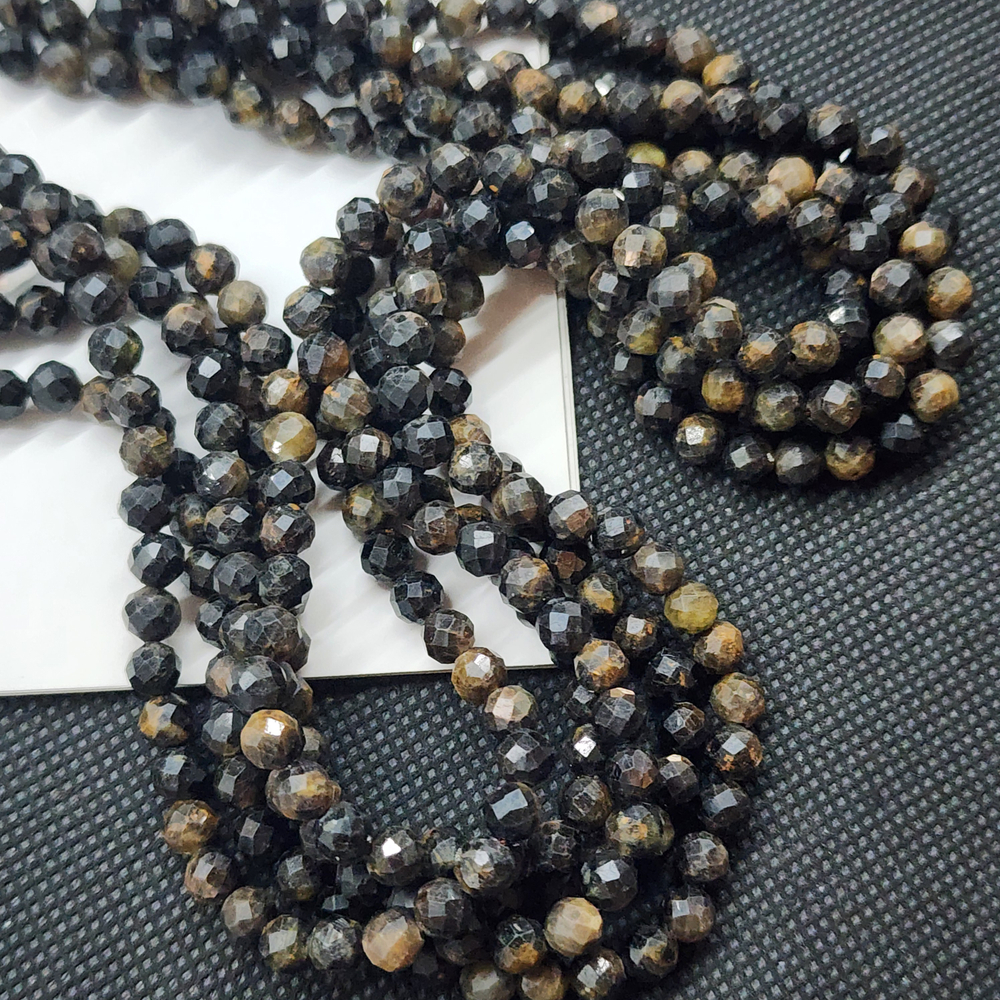 Корунд чёрный (чёрный сапфир), бусины ювелирная грань, 5.2 - 5.3мм