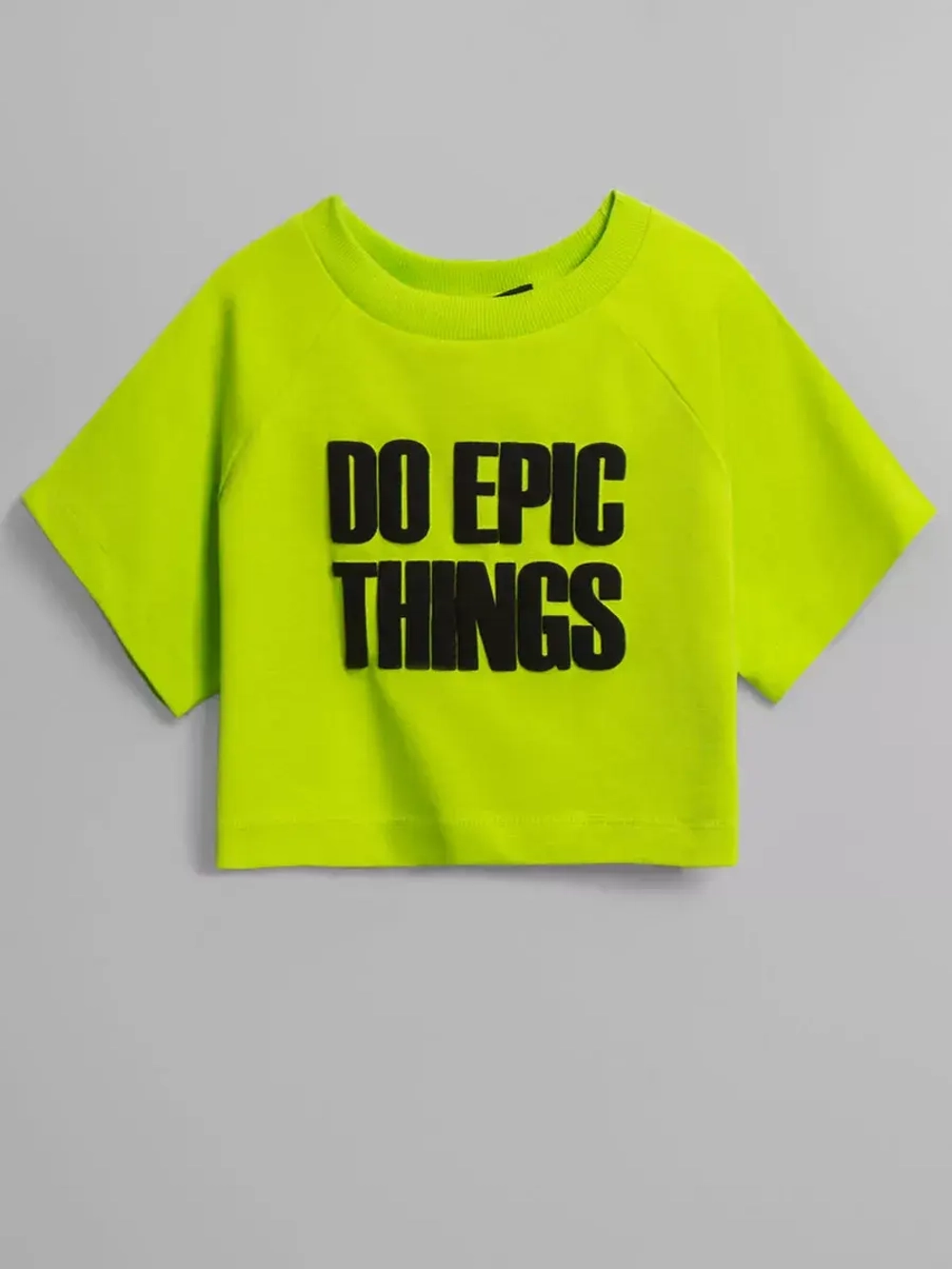 Костюм летний спортивный футболка и шорты