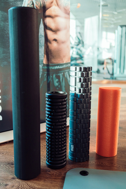 Цилиндр для пилатес EVA 90 см премиум (высокая плотность)