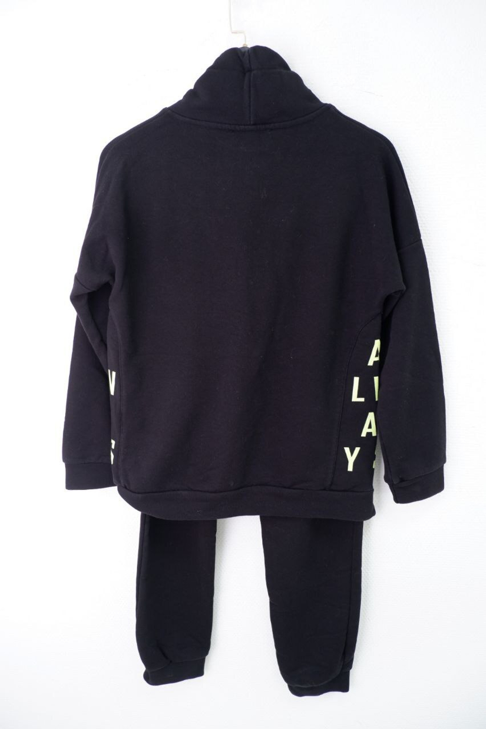 Костюм Marions модный на 13 лет