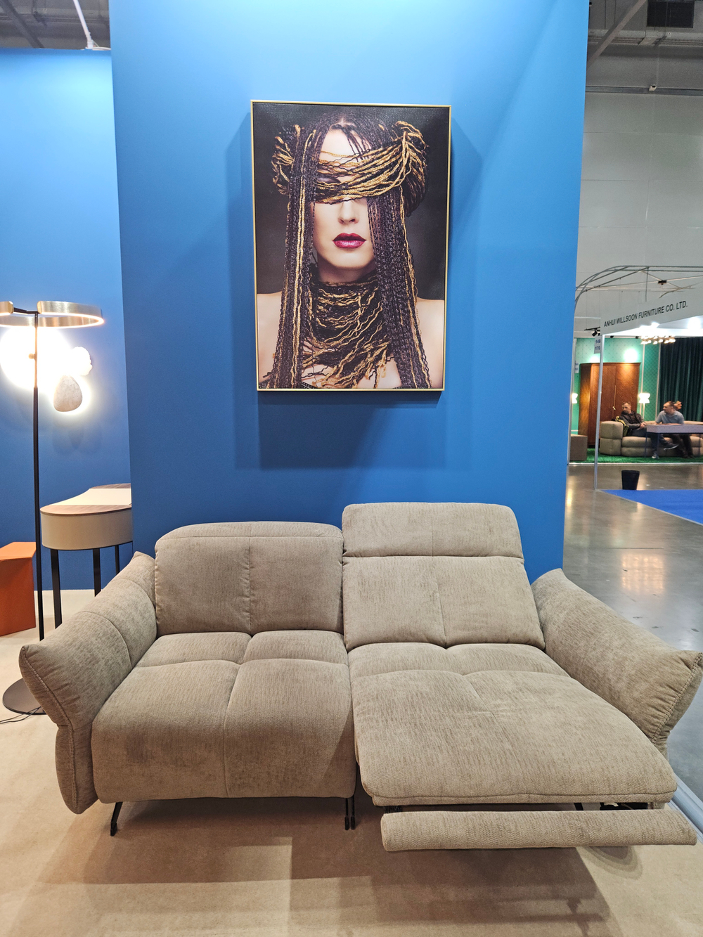 Диван-реклайнер SG4695