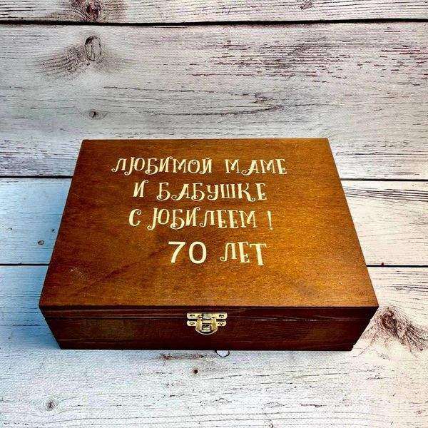 Делаем именные шкатулки с гравировкой и записью на аудиомодуль любой мелодии или песни.