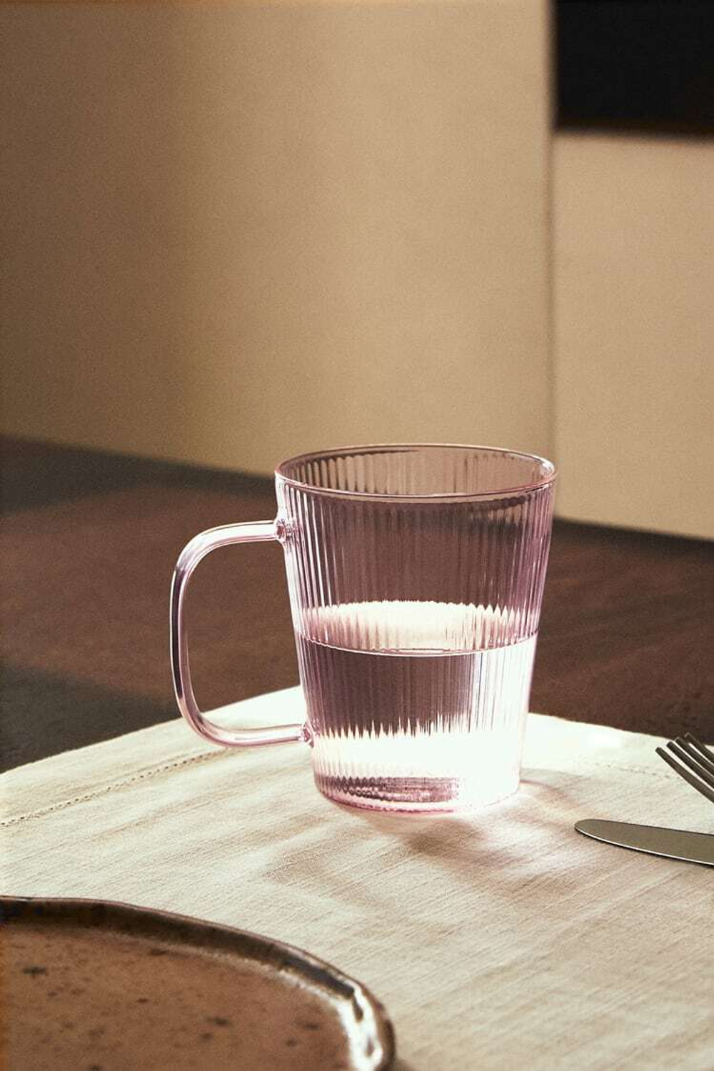ZARA HOME КРУЖКА ИЗ БОРОСИЛИКАТНОГО СТЕКЛА, РОЗОВЫЙ