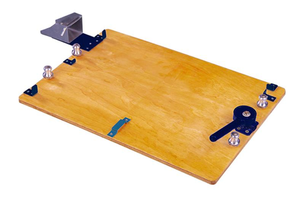 Станок для натяжки проволоки в рамки из дерева