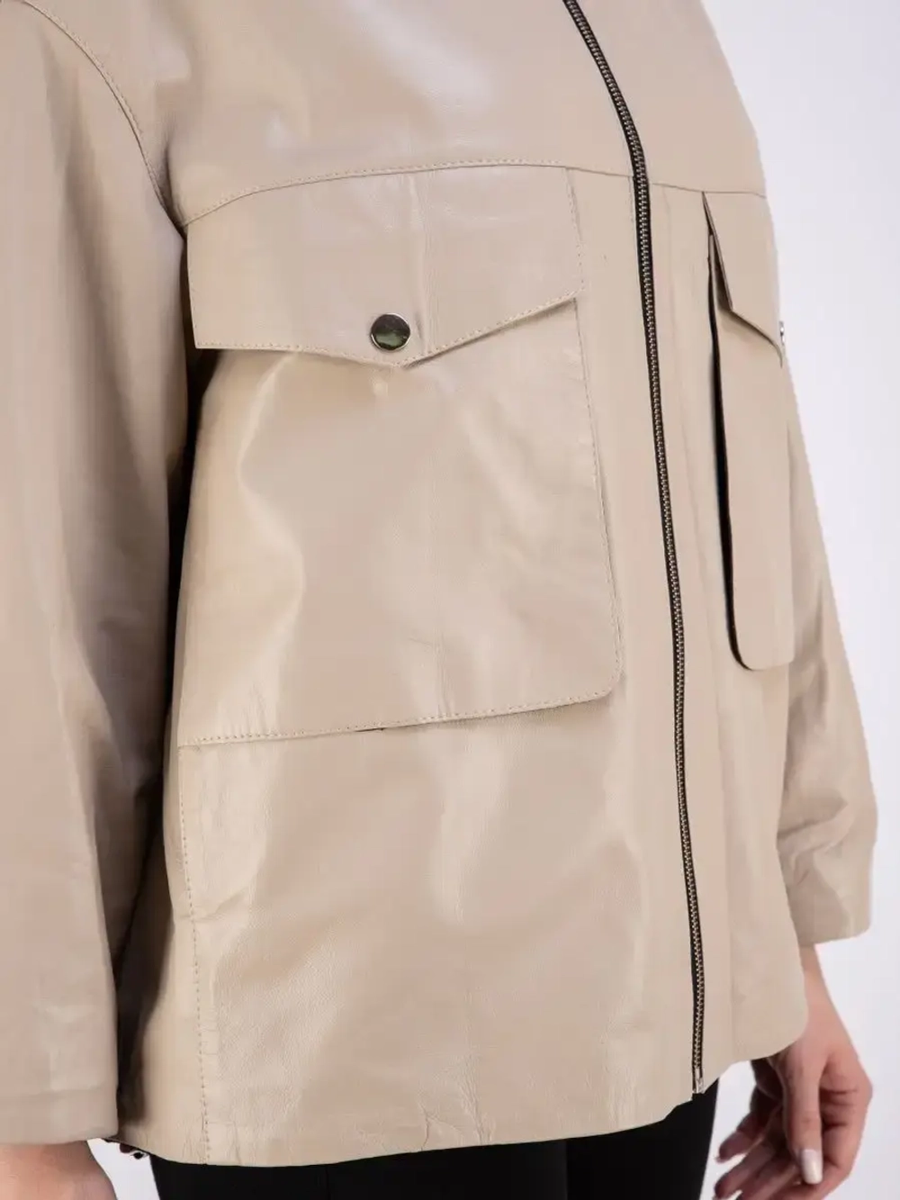 Куртка женская из натуральной кожи с капюшоном Турция