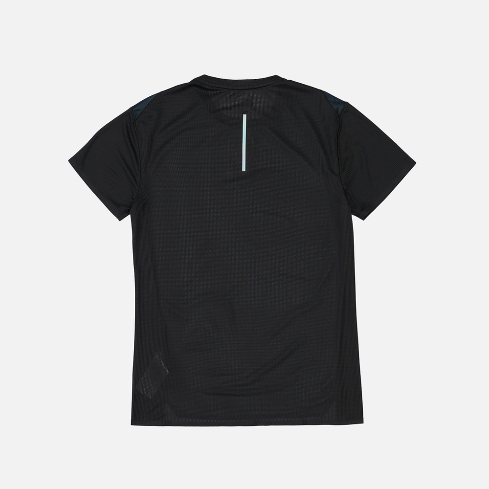 Футболка Aero Tee