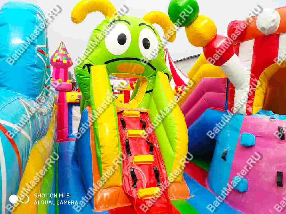 Коммерческий надувной батут "Парк развлечений 2" 12*7*7 м без фигуры клоуна