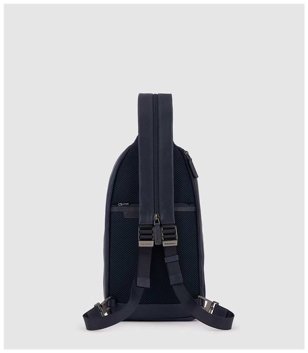 Рюкзак слинг Piquadro Paavo CA6027S122/BLU