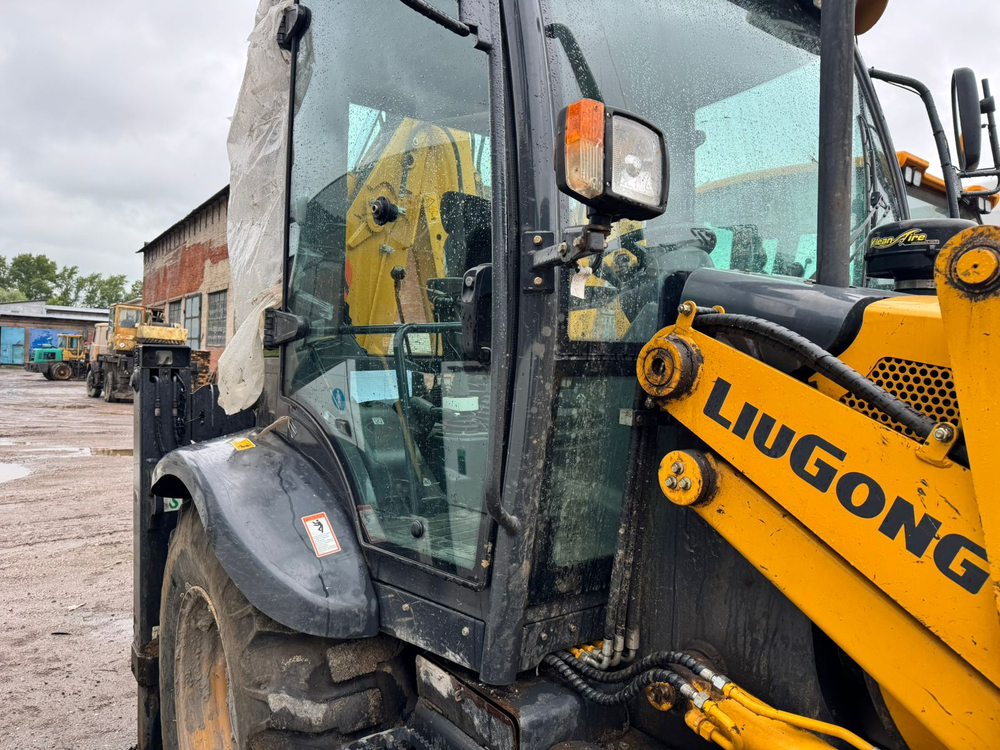 LiuGong CLG* Экскаватор-погрузчик CLG777A	 (Дизельный, 4,5 л, 95 л.с., АТ)