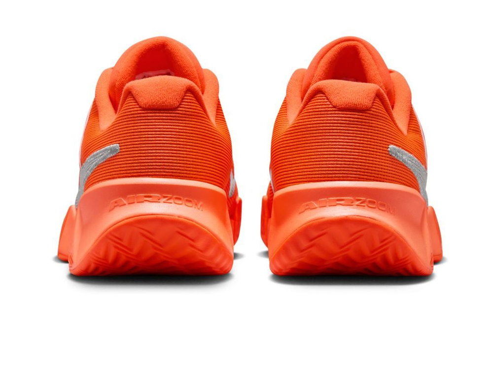 Мужские кроссовки теннисные Nike Zoom GP Challenge Pro Clay - hyper crimson/metallic silver