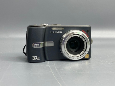 Panasonic Lumix DMC-TZ1