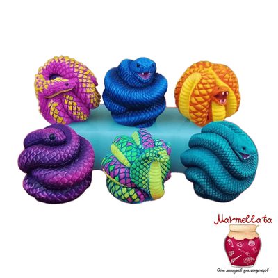 Силиконовая форма 3D "Змеи конфетные"