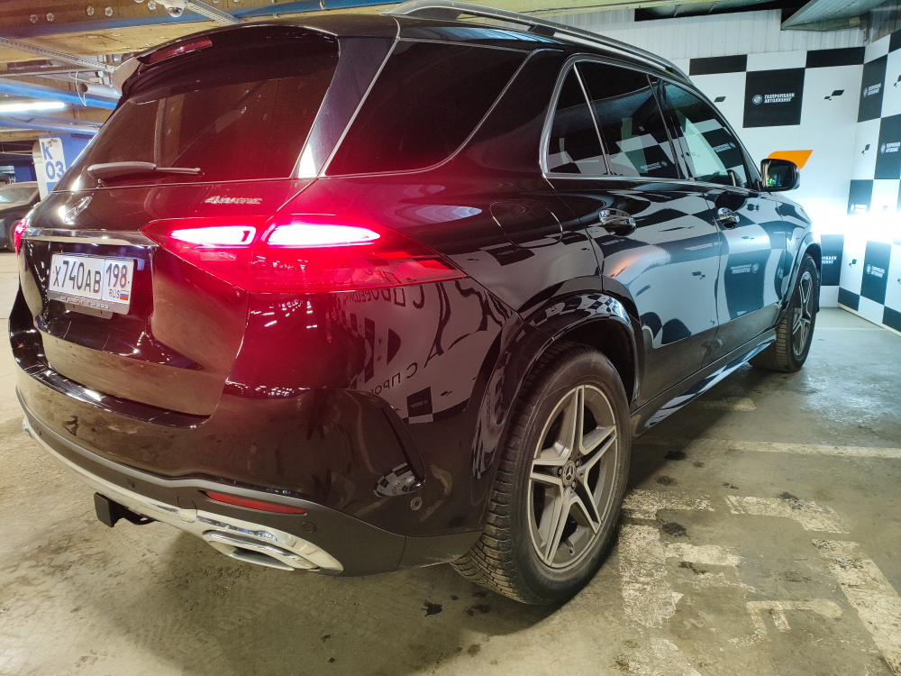 Mercedes-Benz GLE-CLASS 450 d 4MATIC (370 л.с.)