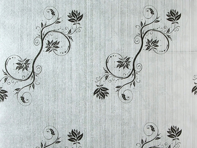 Пленка самоклеящаяся 45см*8м Цветы на серебристом фоне