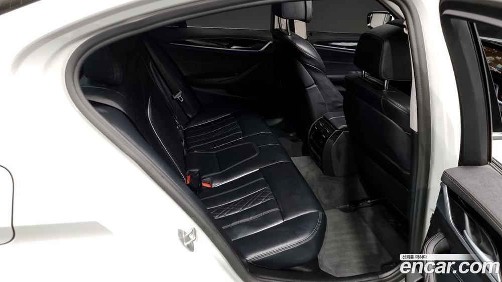 BMW 5 Series (G30) 523d Luxury (11.2020)