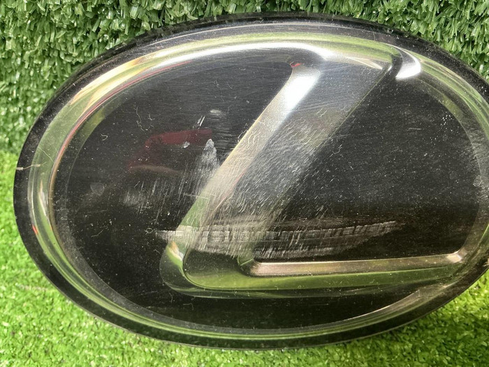 Эмблема решетки радиатора Lexus RX 3 AL10 (08-12)