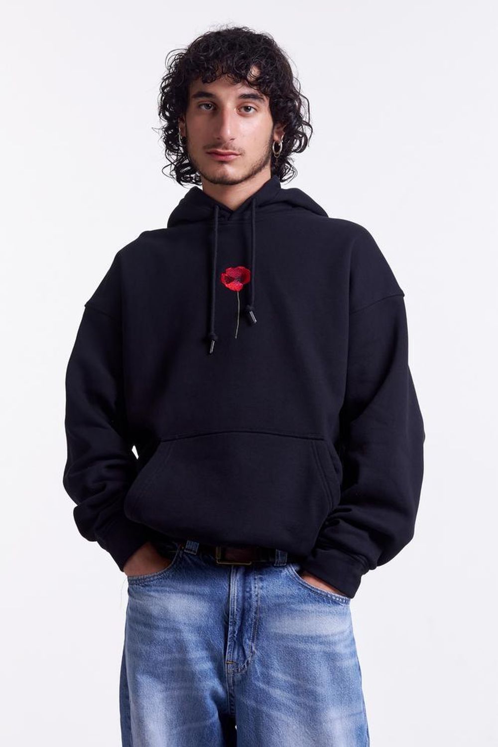 Худи Гербарий Мак Warm со шнурком в поясе черный