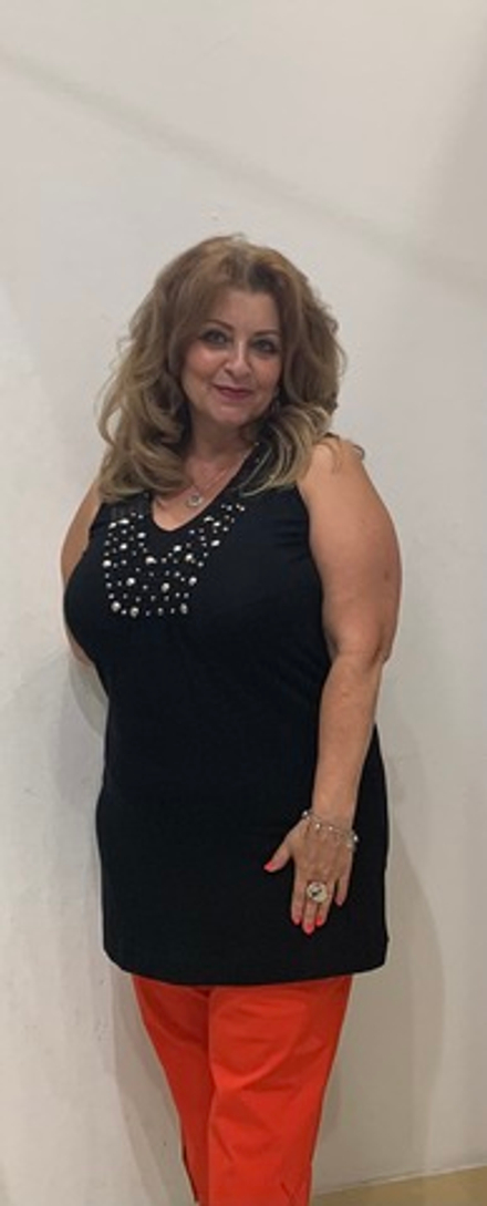 Удлиненный черный топ-туника с пайетками