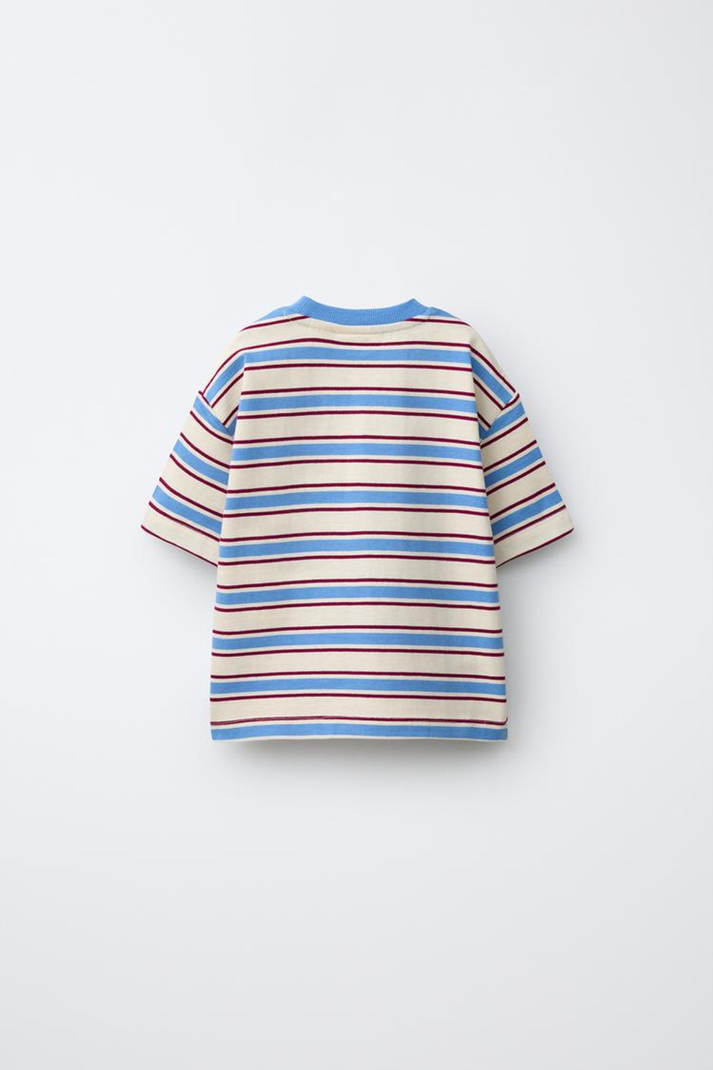 ZARA ФУТБОЛКА В ПОЛОСКУ С ВЫШИТЫМ ЛОГОТИПОМ, ЭКРЮ/СИНИЙ