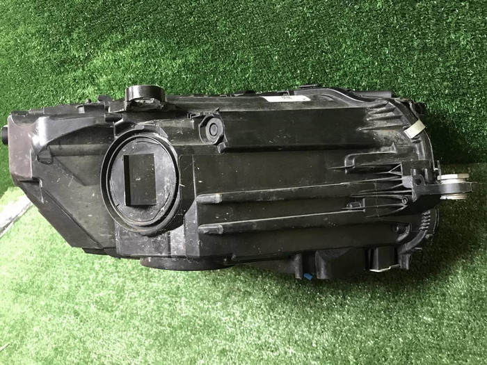 Фара левая Mercedes S W223 (20-нв) Digital Light