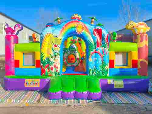 Коммерческий надувной батут «Хамелеон и динозавры Ультра 2» 12*6*6 м