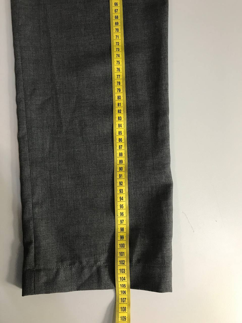 Брюки в классическом дизайне, визуально 44 размер