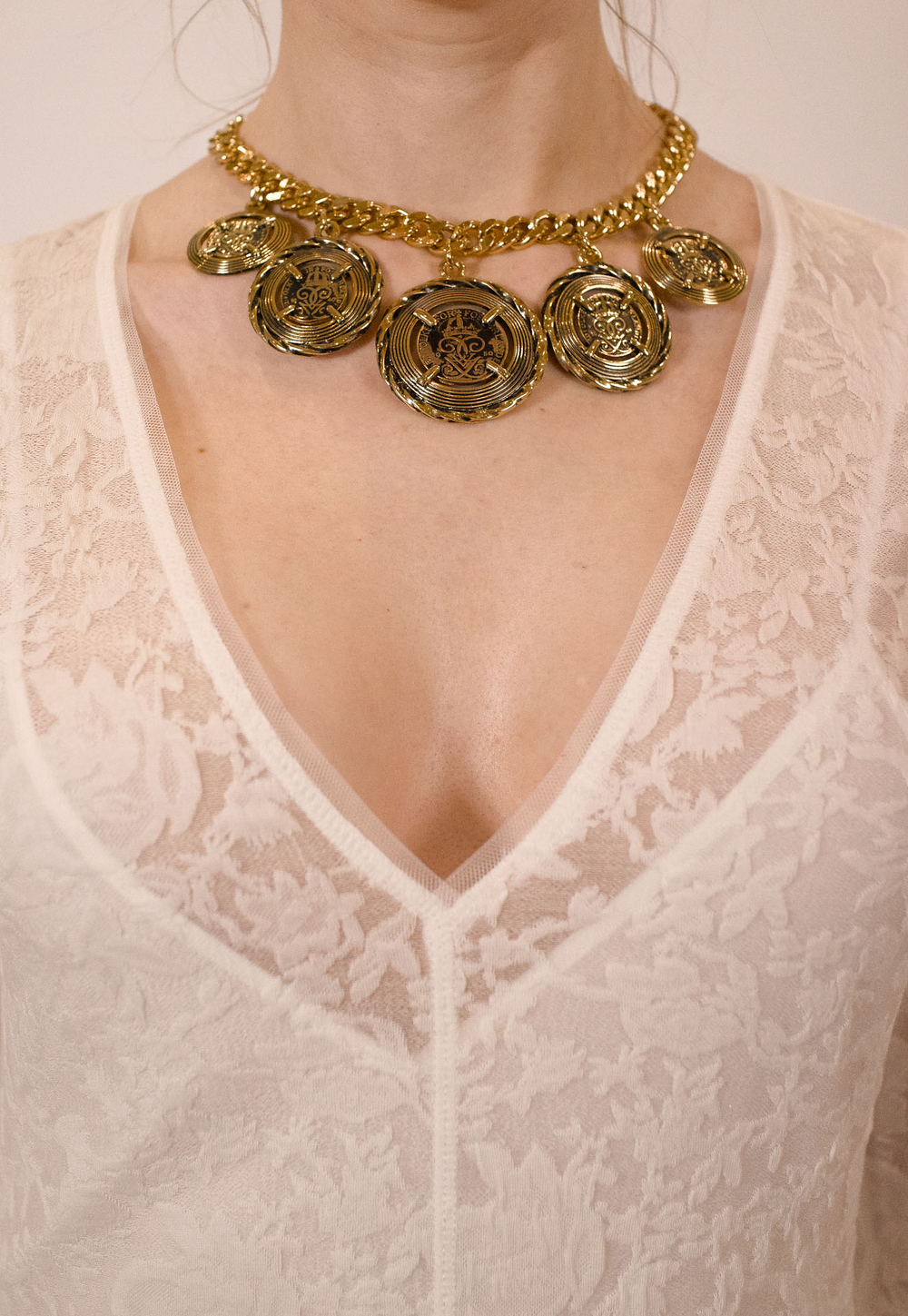 6363C0AD-C0B6-412D-8810-6E342F7C0E39