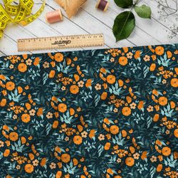 Ткань барби выцвевшие оранжевые цветы и зелень