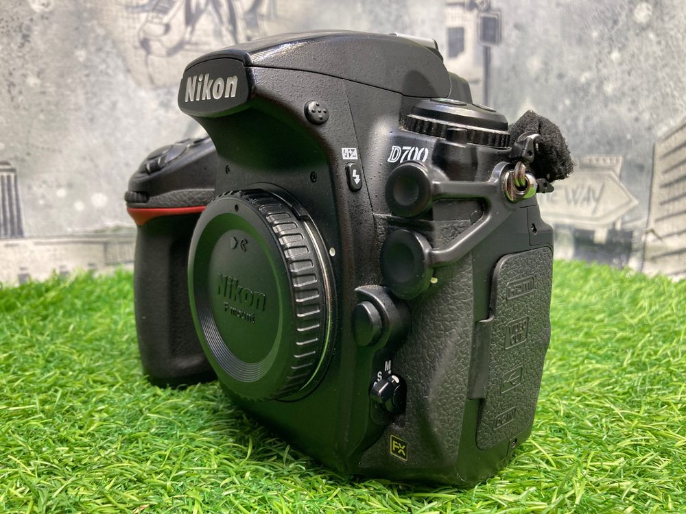 Nikon D700 78.600 кадров