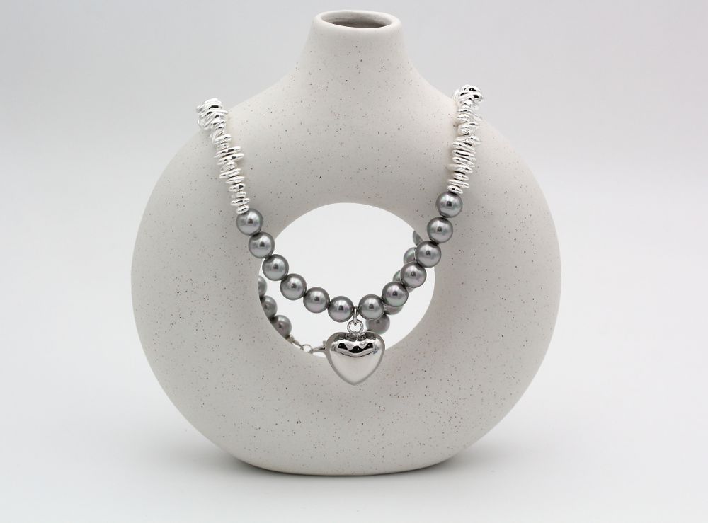 Колье Grey heart