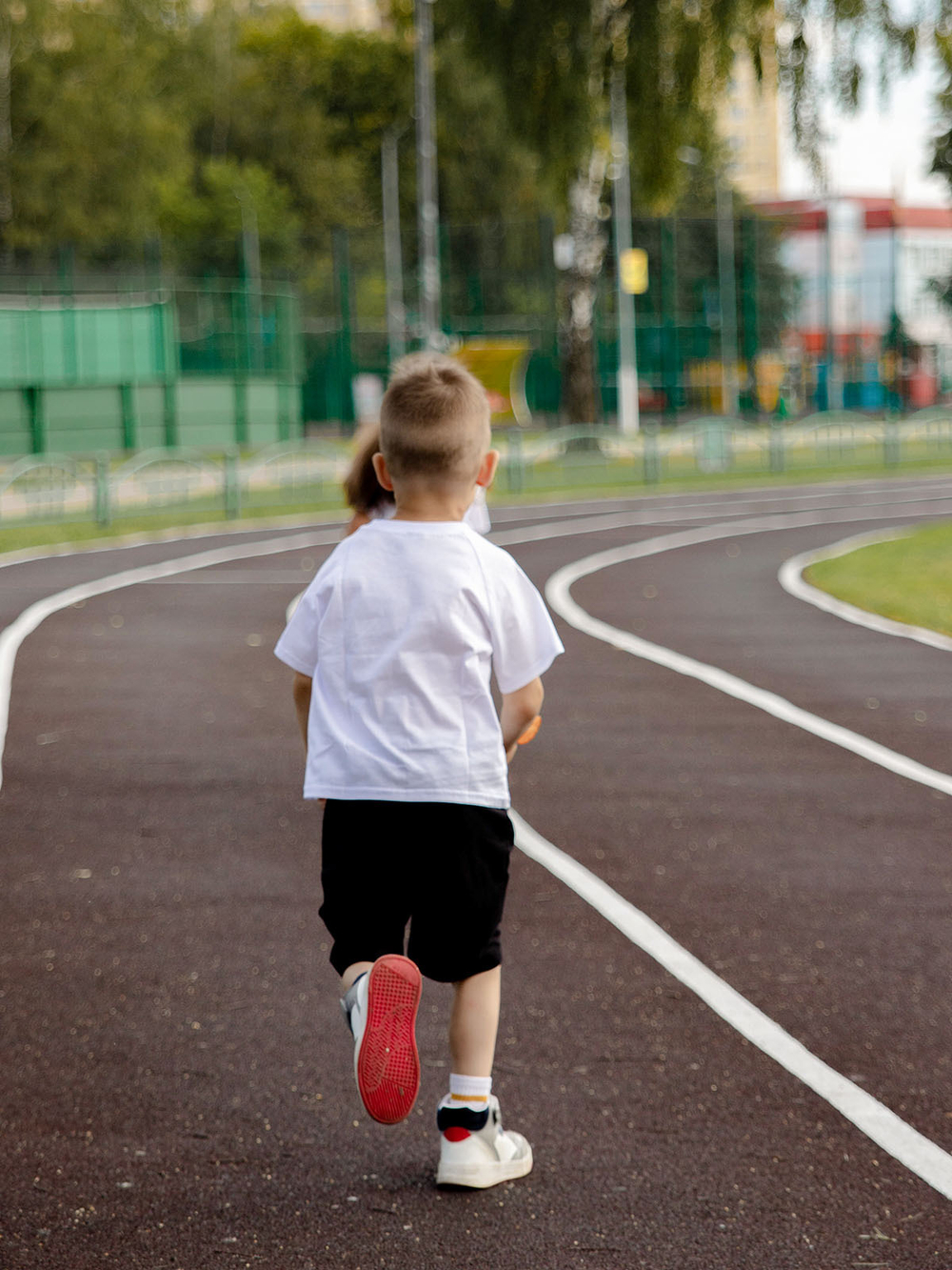 Футболка унисекс Mjölk White