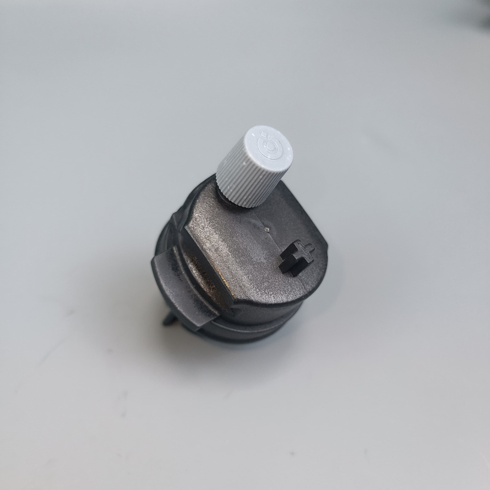 Воздухоотводчик (с ушками) - для котлов BAXI, Viessmann, Immergas арт. 710493600, 7828750, 1.027110.