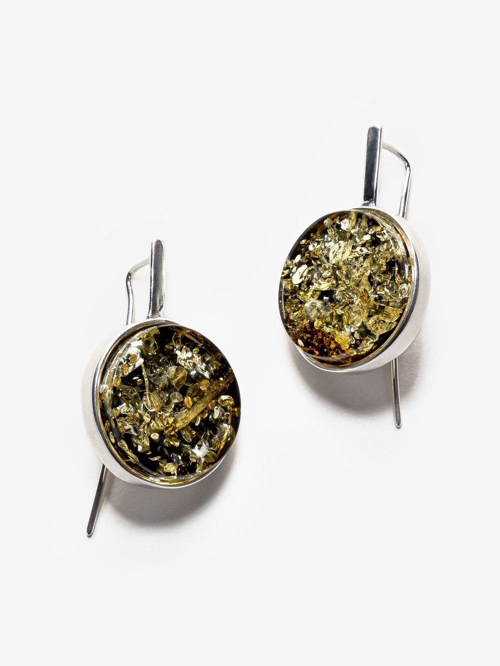 Серебряные серьги с цельным зеленым янтарем (19 мм), серебро 925 пробы