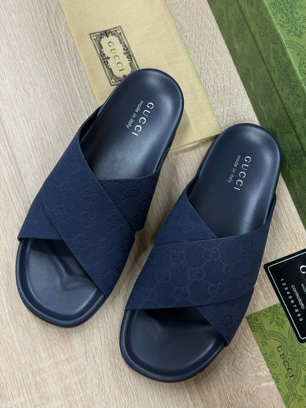 Шлепанцы Gucci