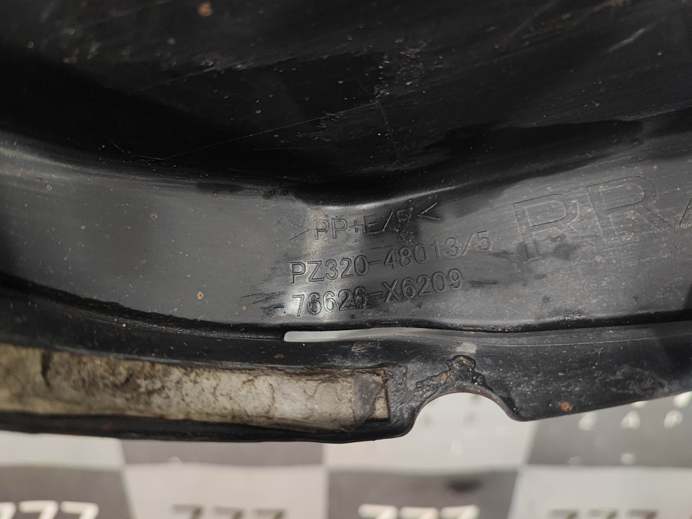 Брызговик задний левый Lexus RX 4 19-22 Б/У Оригинал PZ32048015