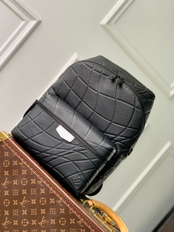 Louis Vuitton Discovery Backpack PM