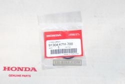 91304-KPH-700. O-RING, 29X2.4