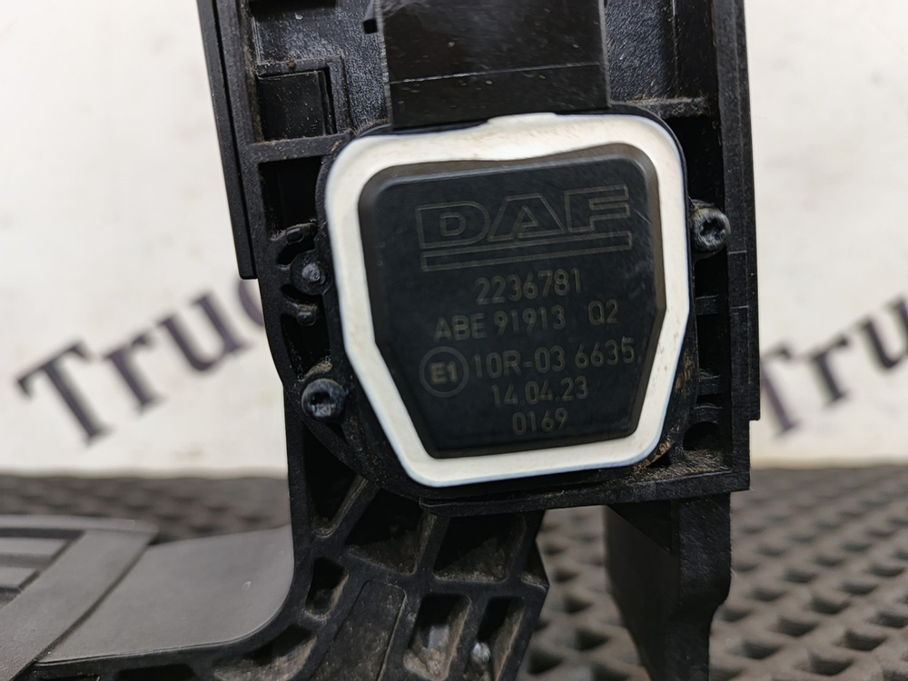 Педаль газа электронная 2023г