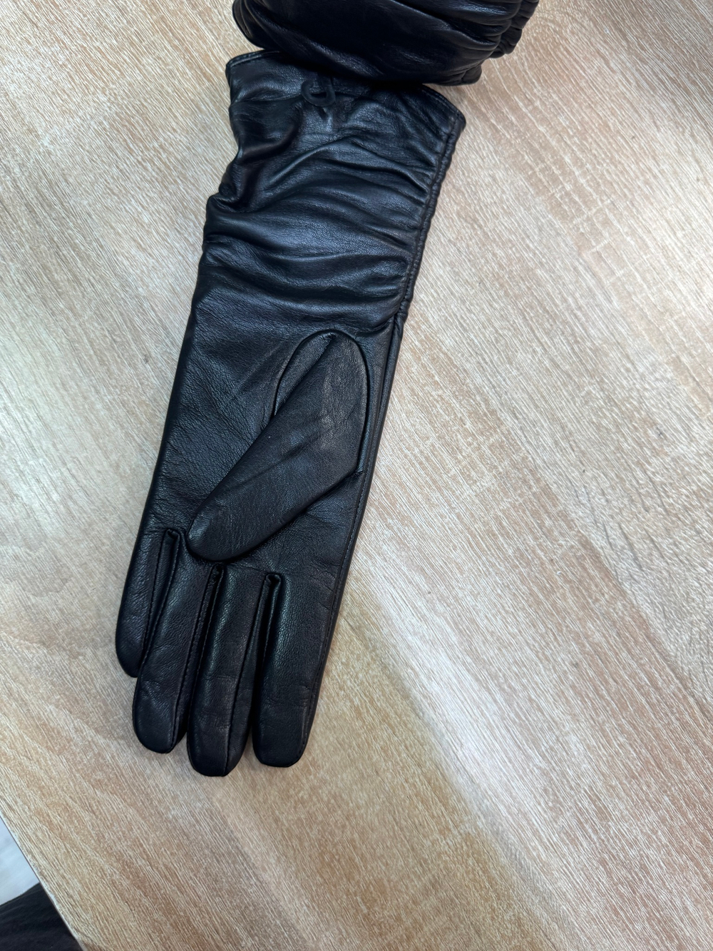 Перчатки.Женские.Кожаные.Люкс качества. Подклад: трикотаж-шерсть. 5 шт в упаковке.