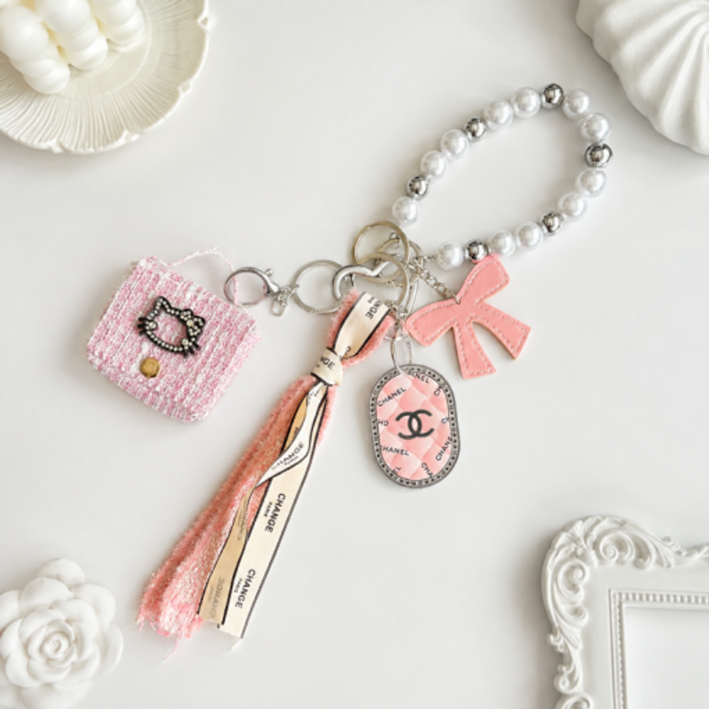 Брелок-подвеска Pink spring с лентами, 1шт