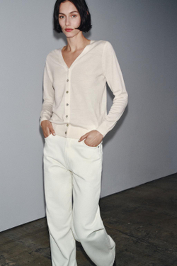 ZARA КАРДИГАН ИЗ 100% ШЕРСТИ С V-ОБРАЗНЫМ ВЫРЕЗОМ, ЭКРЮ