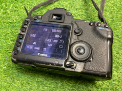 Canon EOS 5D Mark II (573.000 кадров)