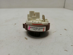 ADP450WH ктп12 Датчик уровня воды для посудомоечной машины Whirlpool 7610051 б/у