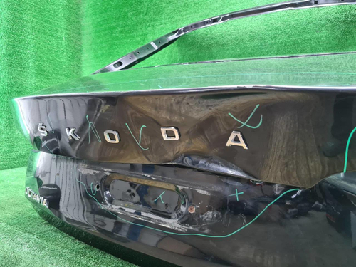 Крышка багажника Skoda Octavia A8 (2019-2024)